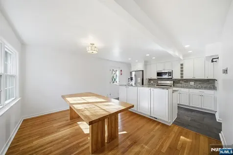61 Rose Street Cresskill NJ 07626