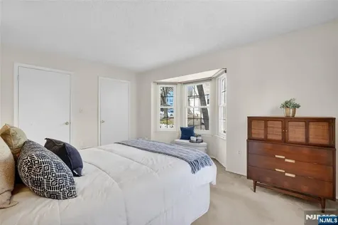560 Holly Court Mahwah NJ 07430