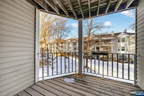 560 Holly Court Mahwah NJ 07430