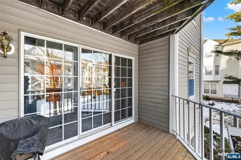 560 Holly Court Mahwah NJ 07430