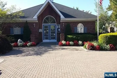 560 Holly Court Mahwah NJ 07430