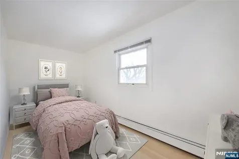 116 Edison Street Clifton NJ 07013