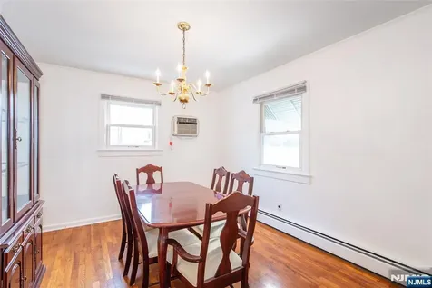 116 Edison Street Clifton NJ 07013