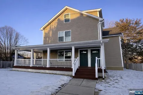 39 Halsted Street Newton NJ 07860