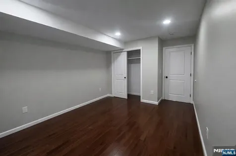 39 Halsted Street Newton NJ 07860