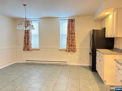 283 Orchard Street Elmwood Park NJ 07407