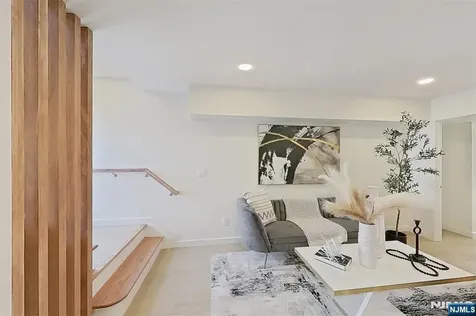 413 Paulison Avenue Passaic NJ 07055