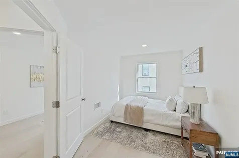 413 Paulison Avenue Passaic NJ 07055