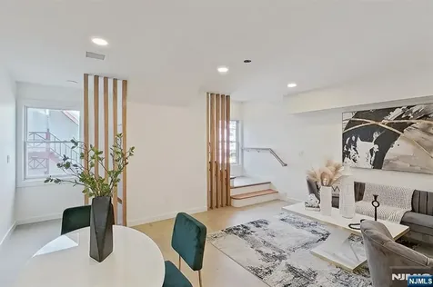 413 Paulison Avenue Passaic NJ 07055