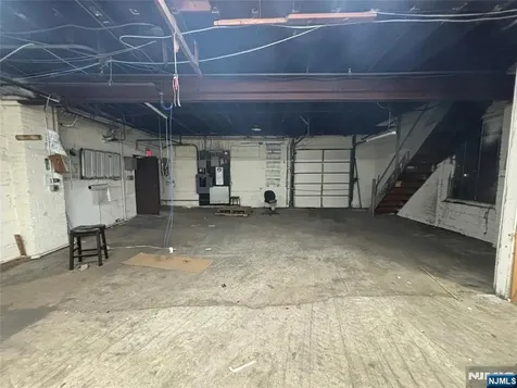 41 Woodbine Street Bergenfield NJ 07621