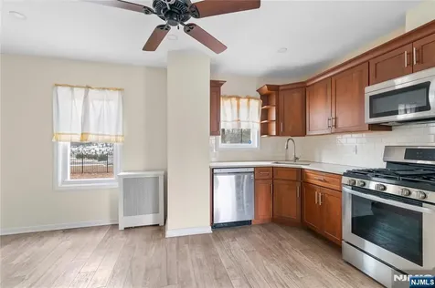 354 Hayward Street Orange NJ 07050