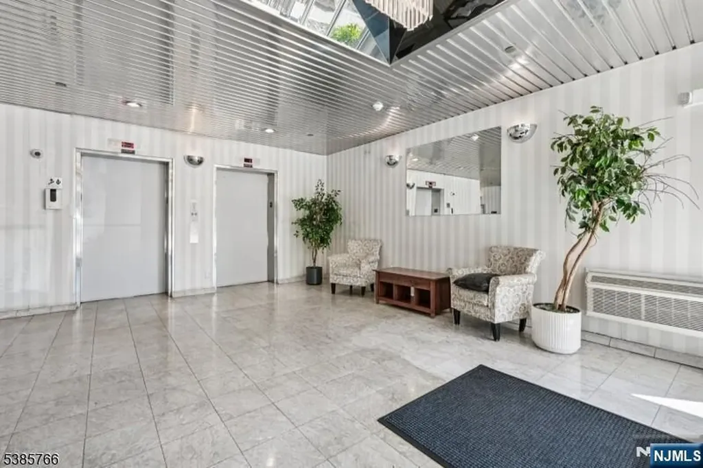 38 Moonachie Road Hackensack NJ 07601