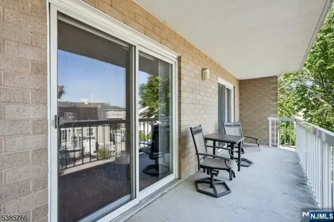 38 Moonachie Road Hackensack NJ 07601