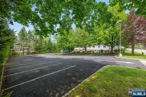 27 S Franklin Turnpike Ramsey NJ 07446