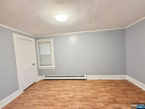 122 Cross Street Harrison NJ 07029