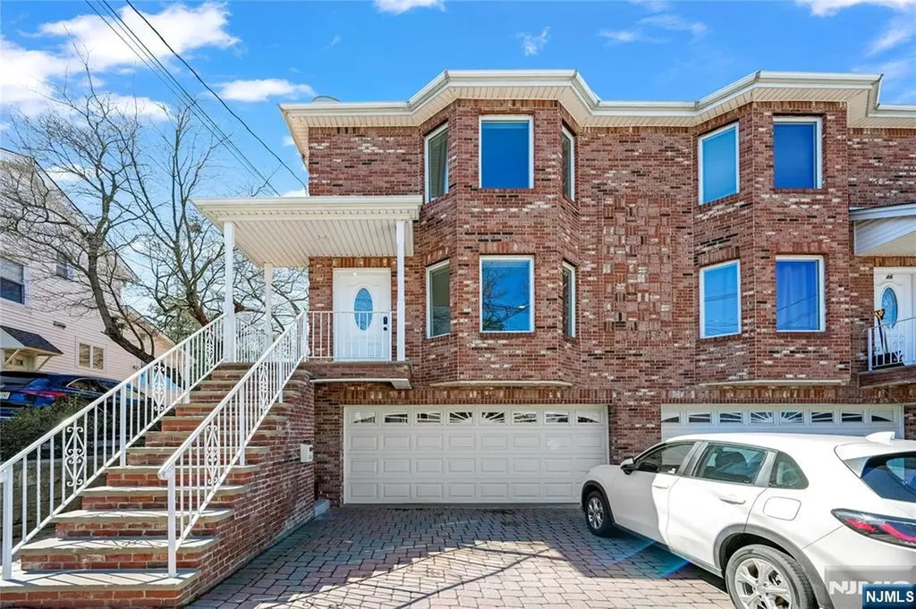 46A Homestead Palisades Park NJ 07650