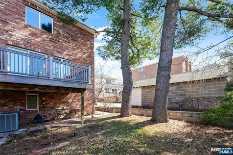 46A Homestead Palisades Park NJ 07650