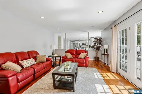 29 Overlook Drive Jackson NJ 08527