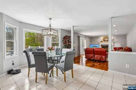 29 Overlook Drive Jackson NJ 08527