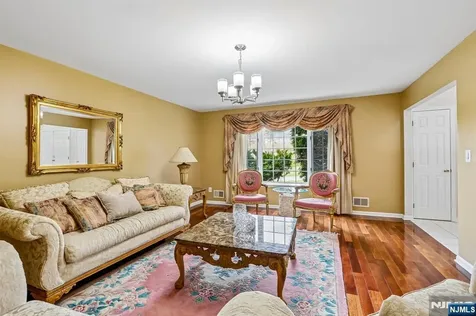 29 Overlook Drive Jackson NJ 08527