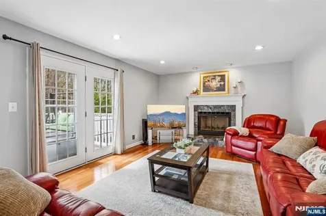 29 Overlook Drive Jackson NJ 08527