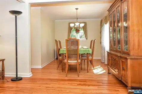 420 Park Avenue Midland Park NJ 07432