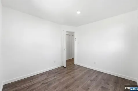 73 Macarthur Avenue Lodi NJ 07644