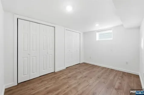 73 Macarthur Avenue Lodi NJ 07644