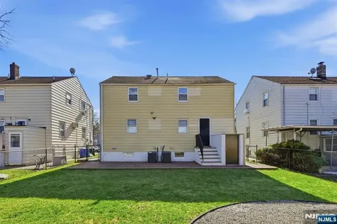 73 Macarthur Avenue Lodi NJ 07644