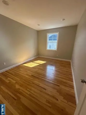 474 10th Avenue Paterson NJ 07514