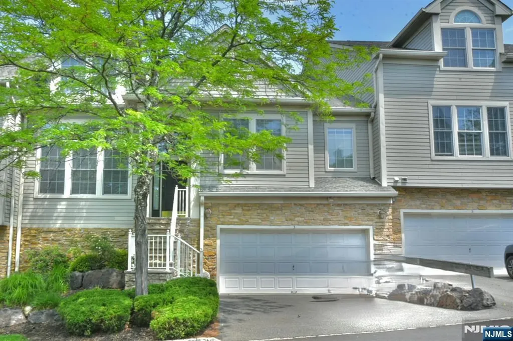 3 Skyview Drive North Haledon NJ 07508