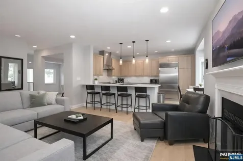 3 Skyview Drive North Haledon NJ 07508