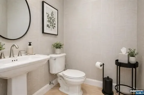 3 Skyview Drive North Haledon NJ 07508