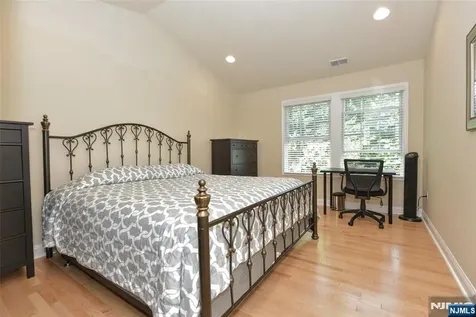 3 Skyview Drive North Haledon NJ 07508
