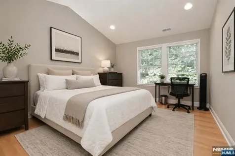 3 Skyview Drive North Haledon NJ 07508