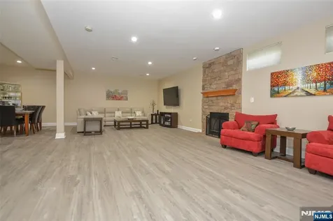 3 Skyview Drive North Haledon NJ 07508