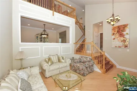 3 Skyview Drive North Haledon NJ 07508
