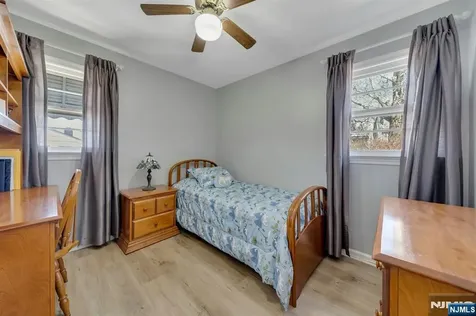 17 Peden Terrace Kearny NJ 07032