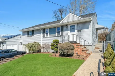 17 Peden Terrace Kearny NJ 07032