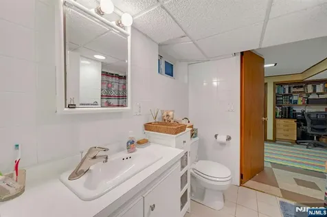 17 Peden Terrace Kearny NJ 07032