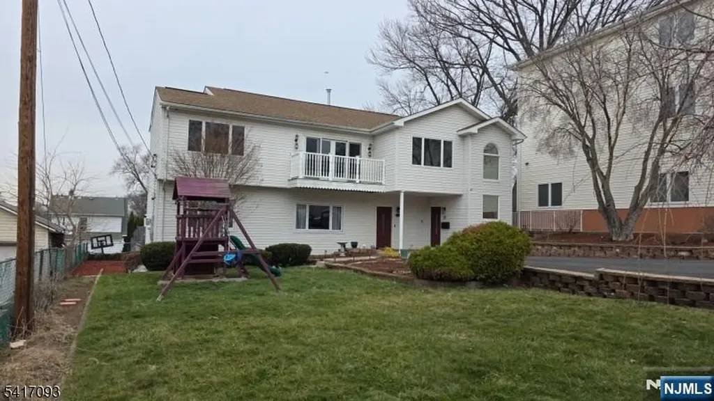 342 Sherman Street Passaic NJ 07055