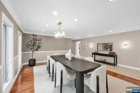301 Hopper Court Franklin Lakes NJ 07417