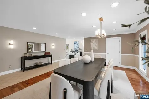 301 Hopper Court Franklin Lakes NJ 07417