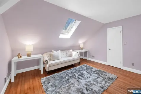 301 Hopper Court Franklin Lakes NJ 07417