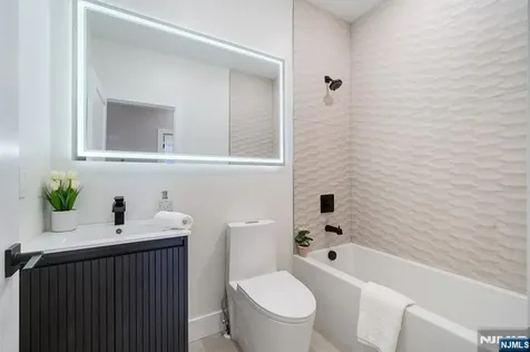 39 Grace Street Irvington NJ 07111
