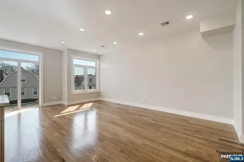 39 Grace Street Irvington NJ 07111