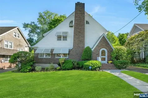 30 Brinkerhoff Avenue Teaneck NJ 07666