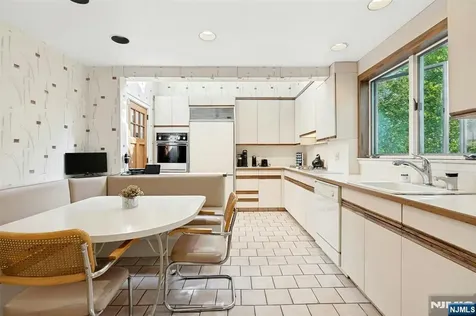 30 Brinkerhoff Avenue Teaneck NJ 07666