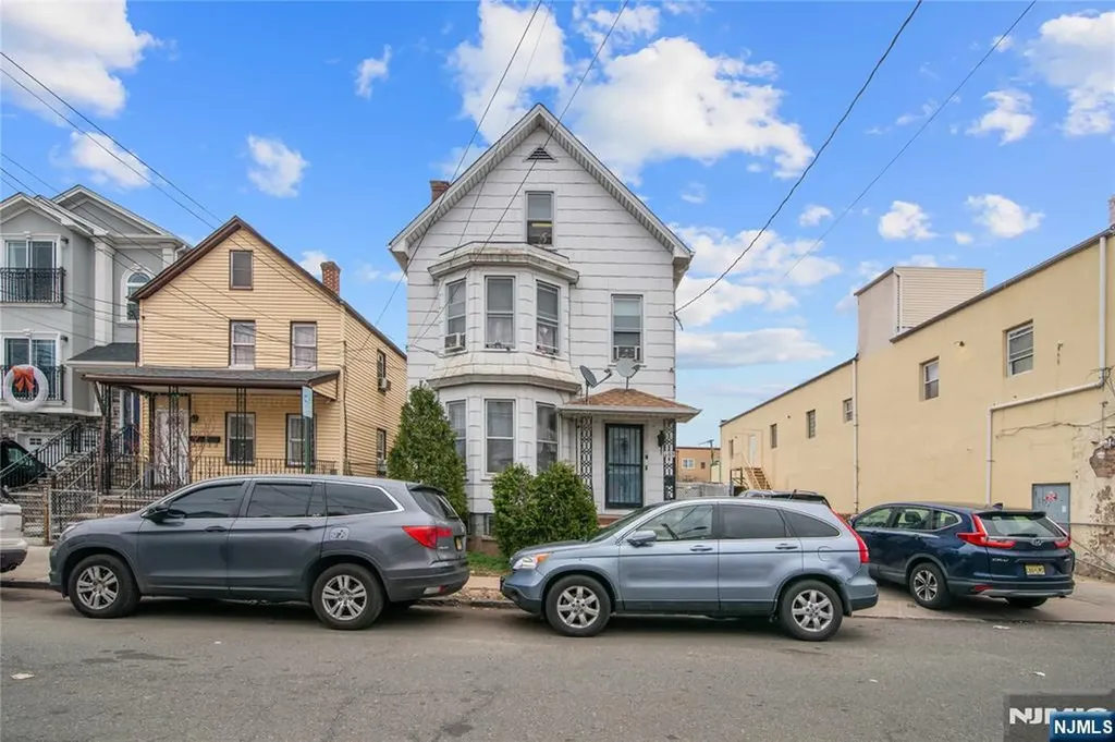 109 Franklin Street Elizabeth NJ 07206