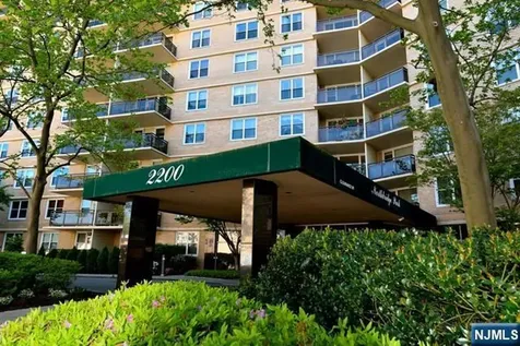 2200 Central Road Fort Lee NJ 07024